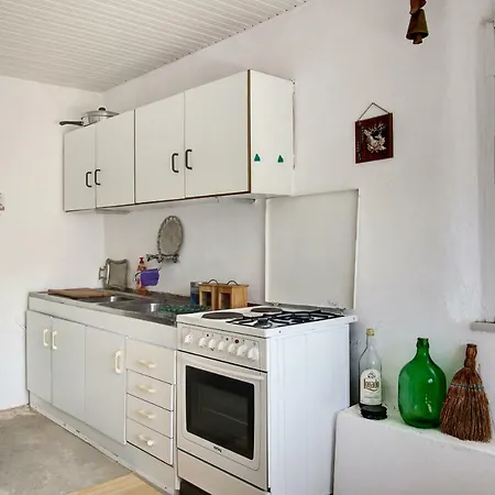 Traditional Cretan Plokamianá